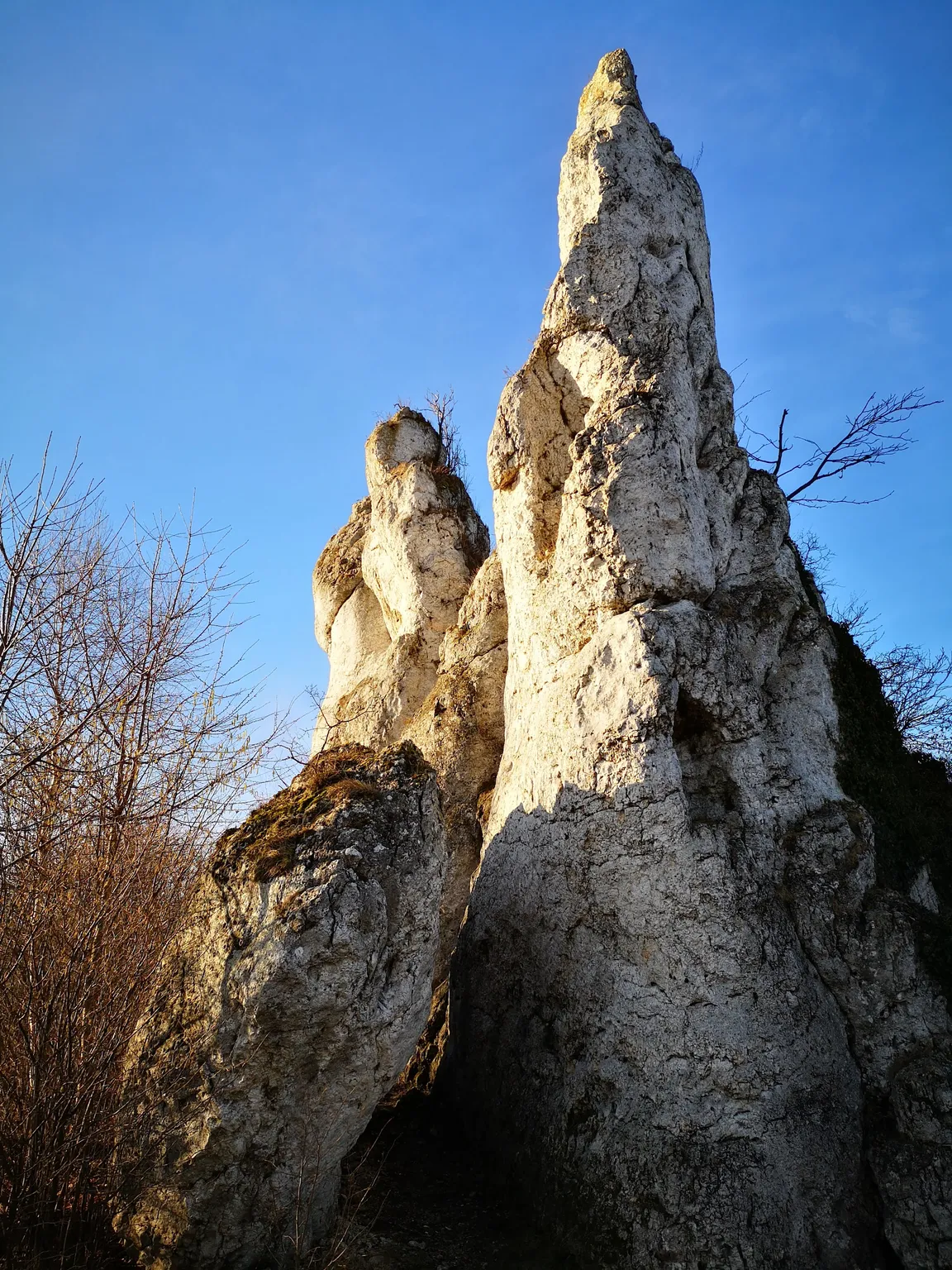 Słoneczne skały
