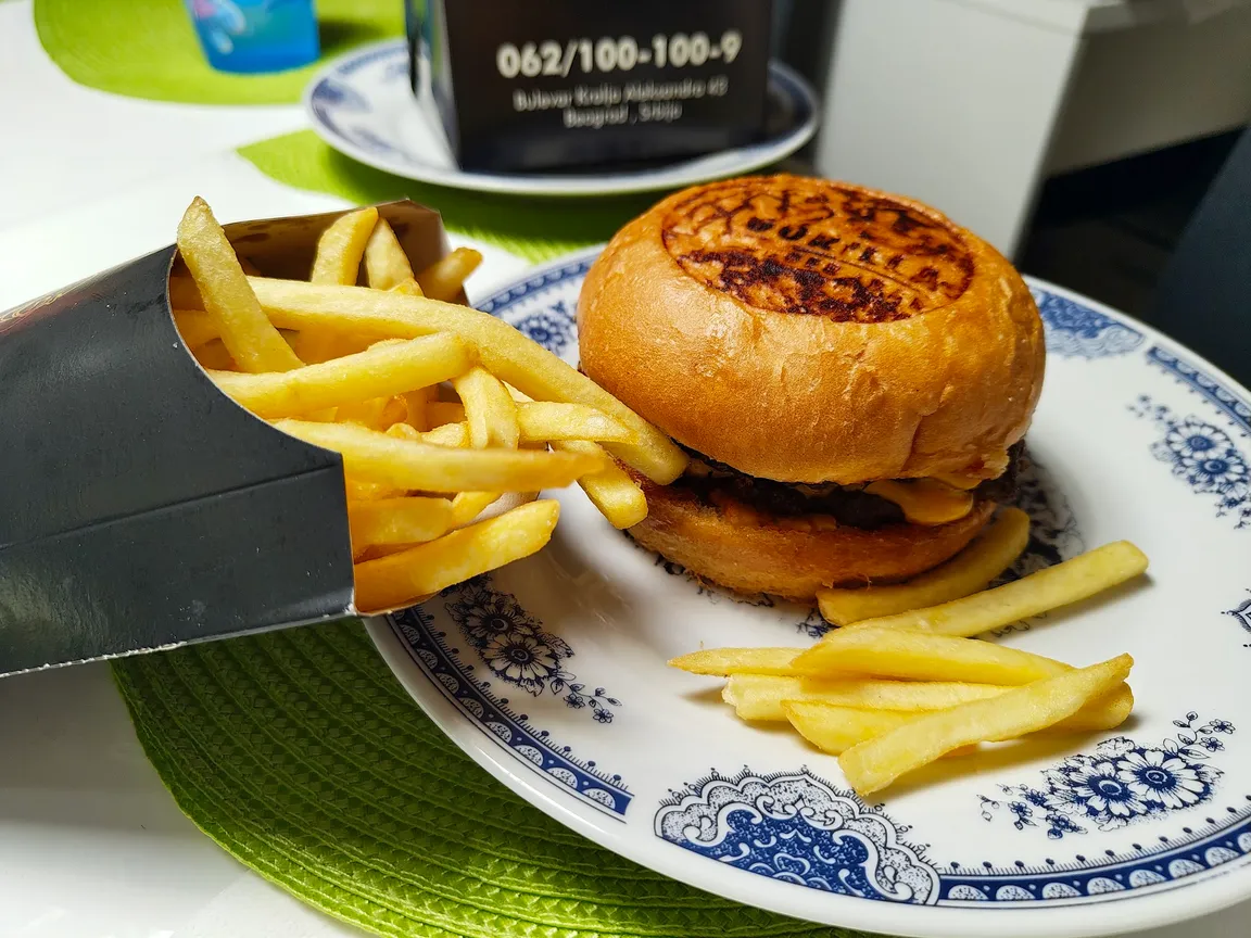 Gorilla Burger Bar