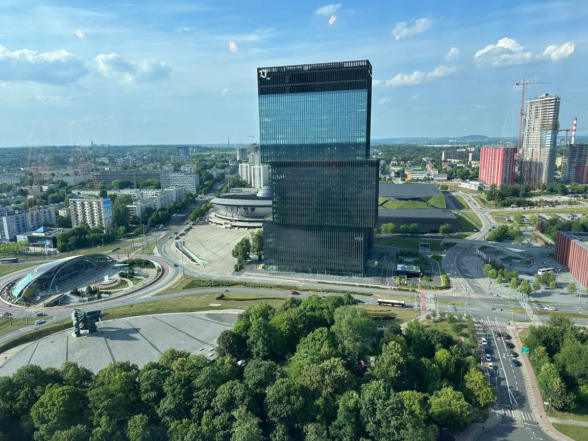27th Floor Restaurant & Bar