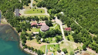 Agora Farmhouse