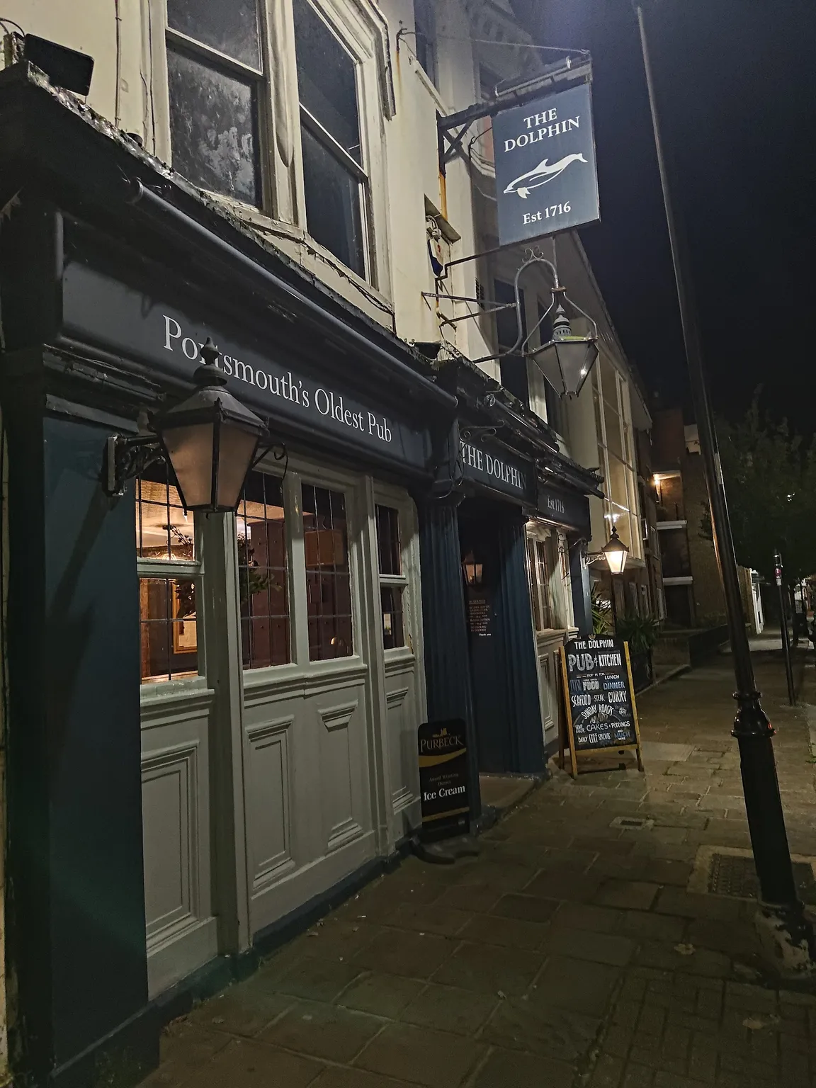 The Dolphin Pub & Kitchen