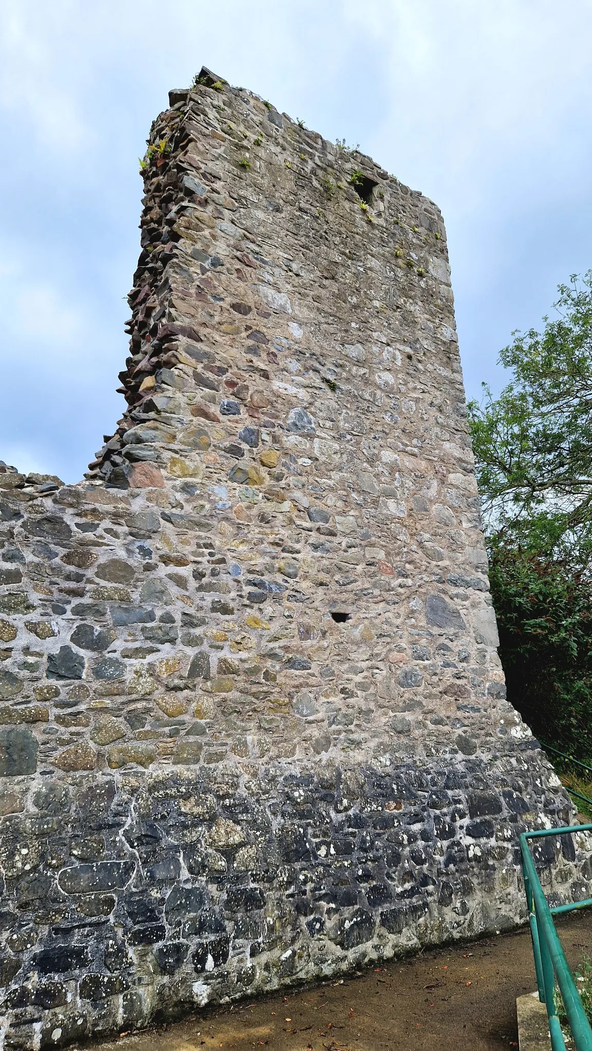 Mahee Castle