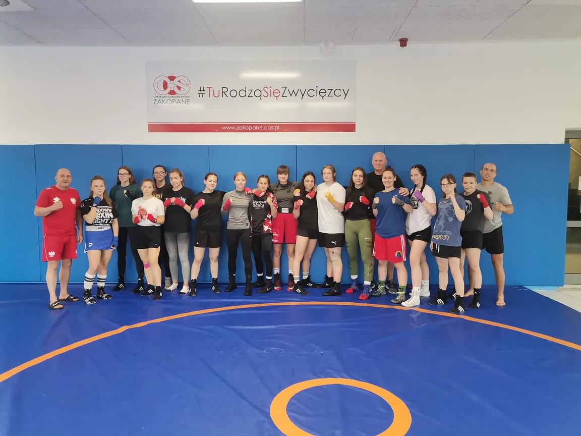 Power Fight House