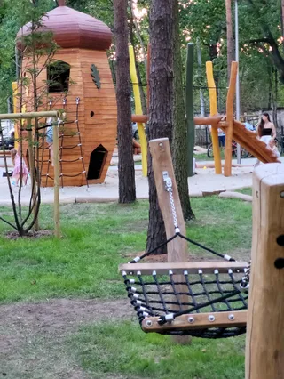 Leśny Plac Zabaw