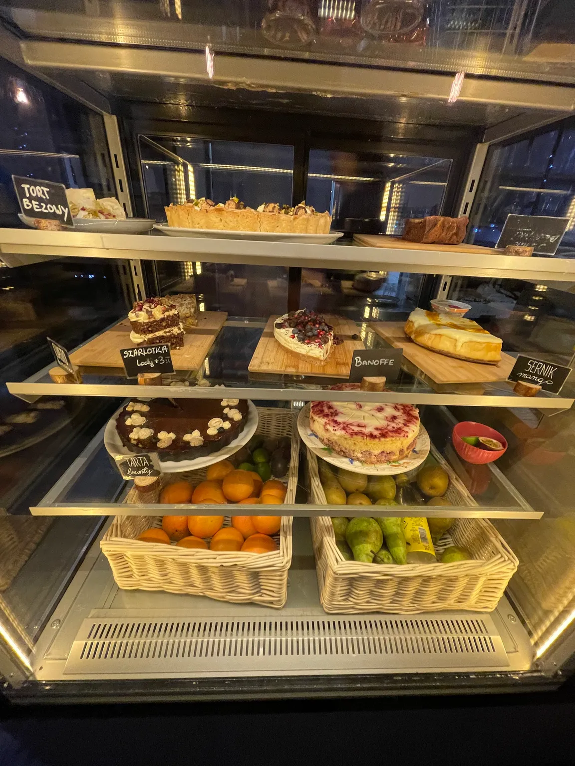 Lavenda Cafe & Lunch