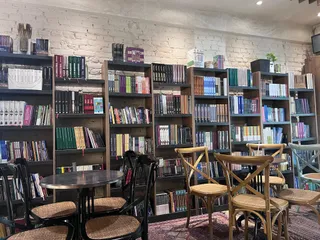 Nektar Bookcafe