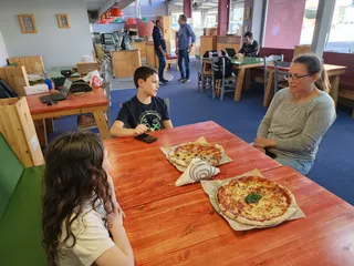 Pizza Mine Polemidia