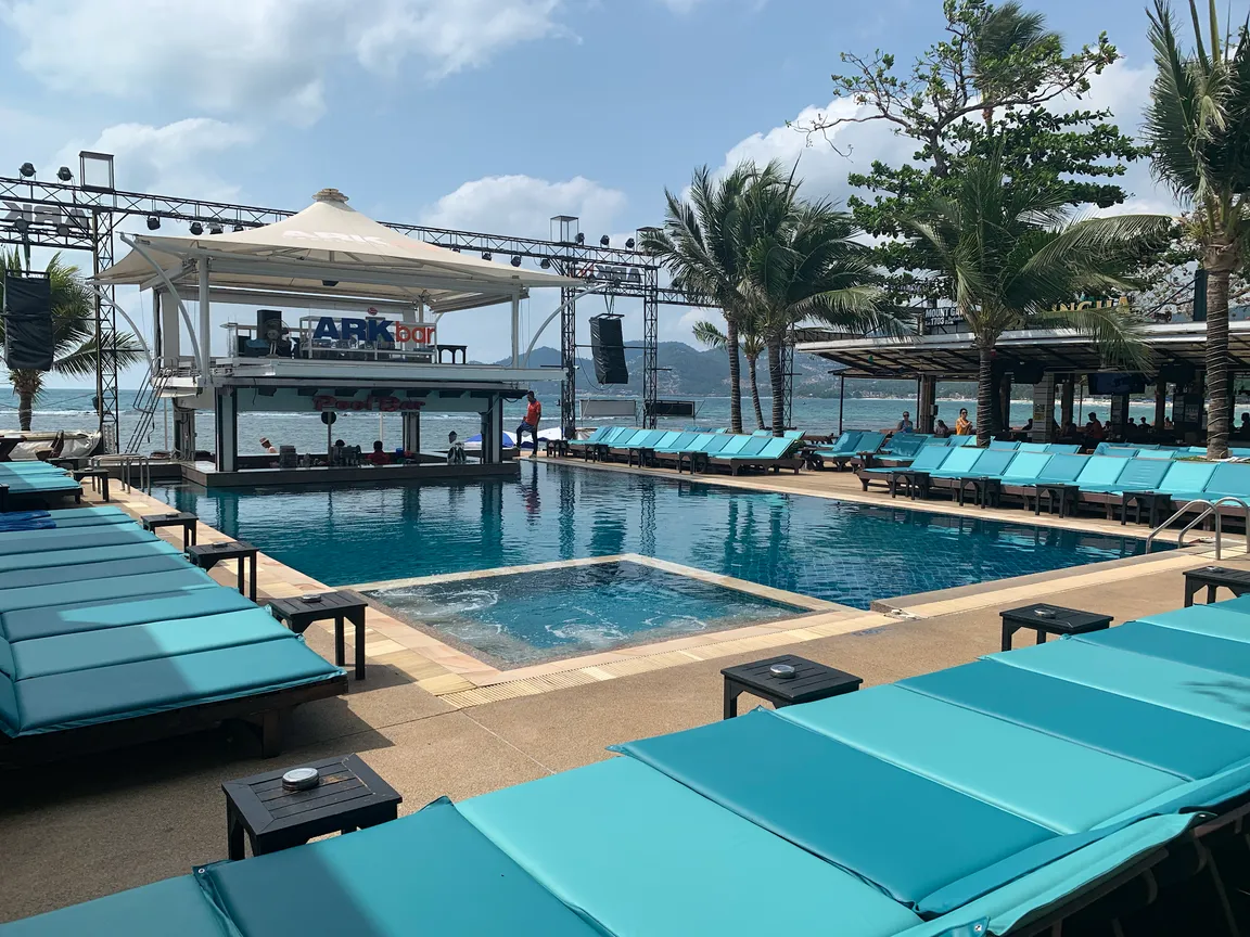 ARKbar beach club