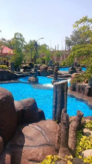 Centro Recreativo Agua Caliente