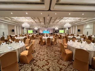 Rajpruek Club
