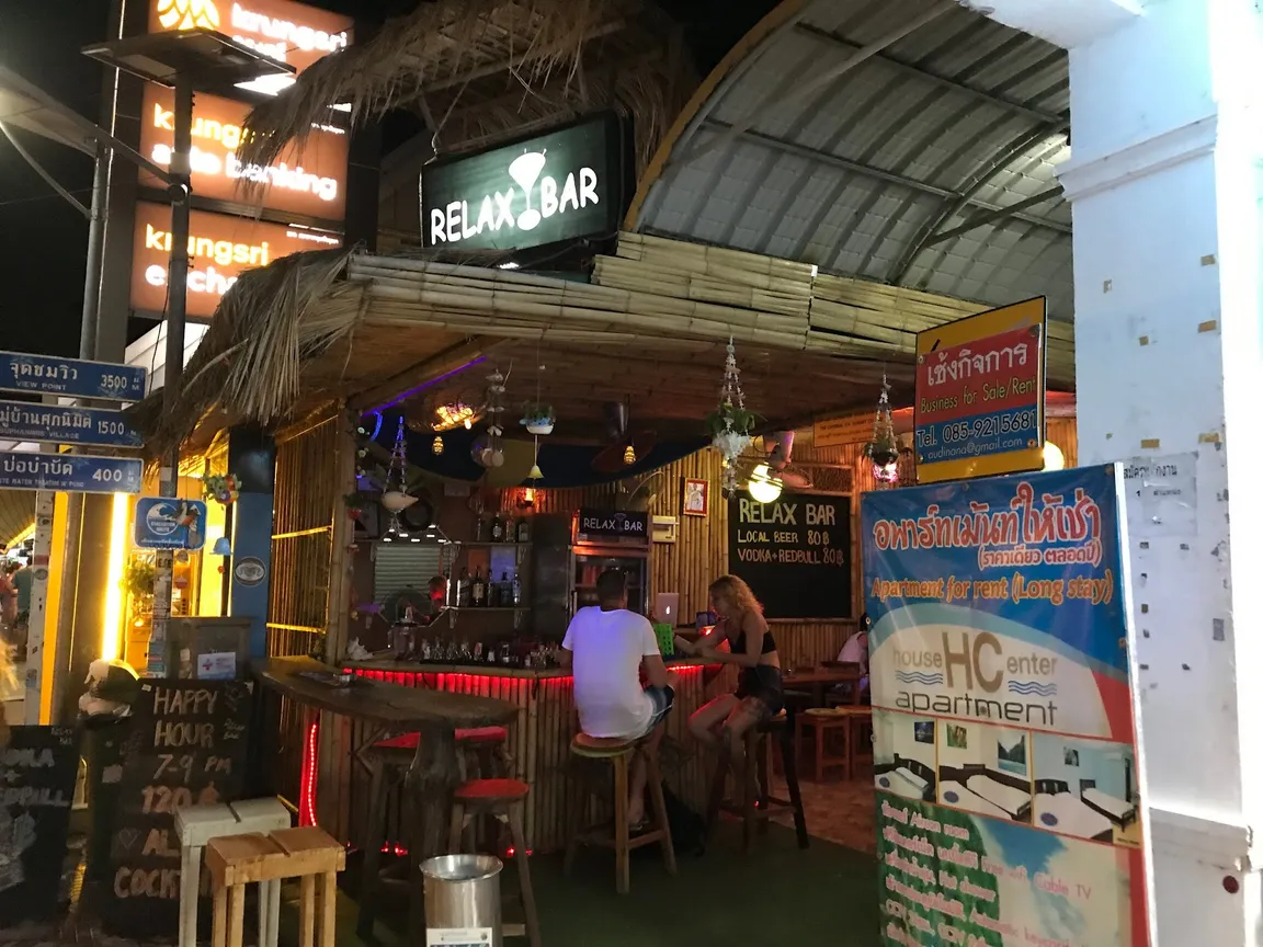 Relax Bar by Phi Phi Pirate