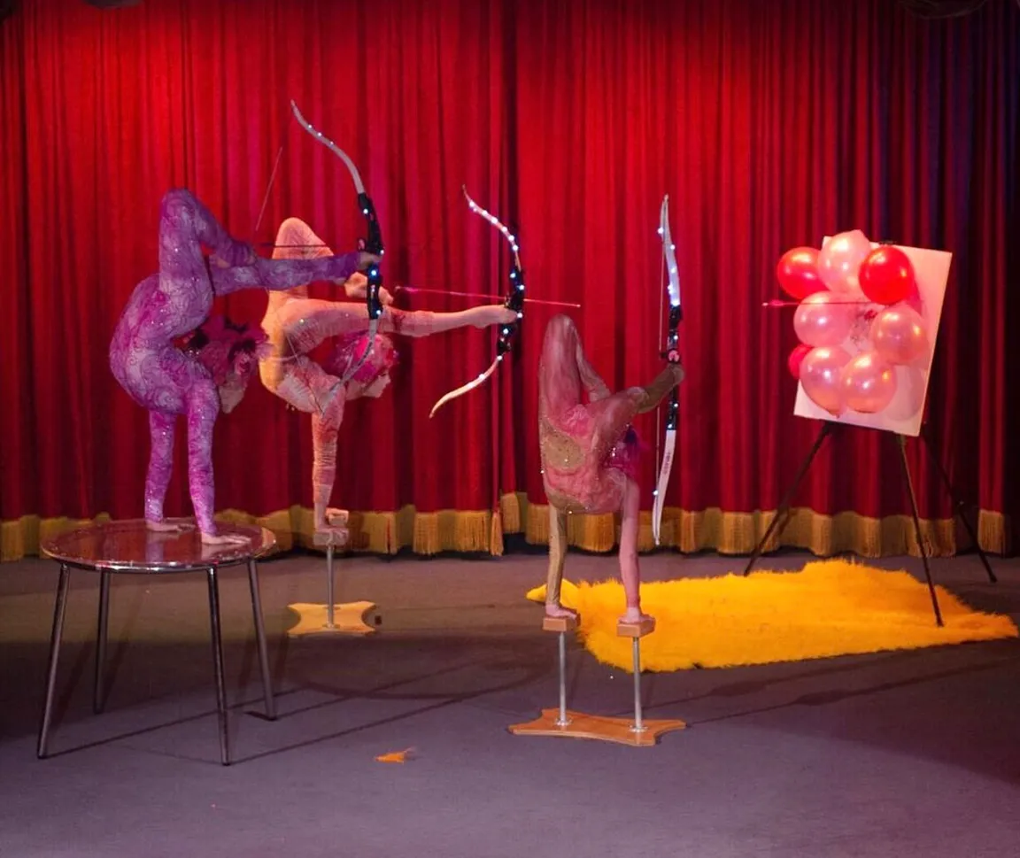 Le PeTiT CiRqUe