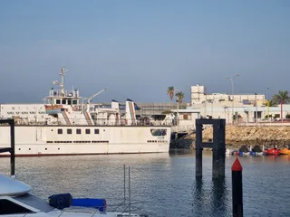 Ras Al Ard Marina