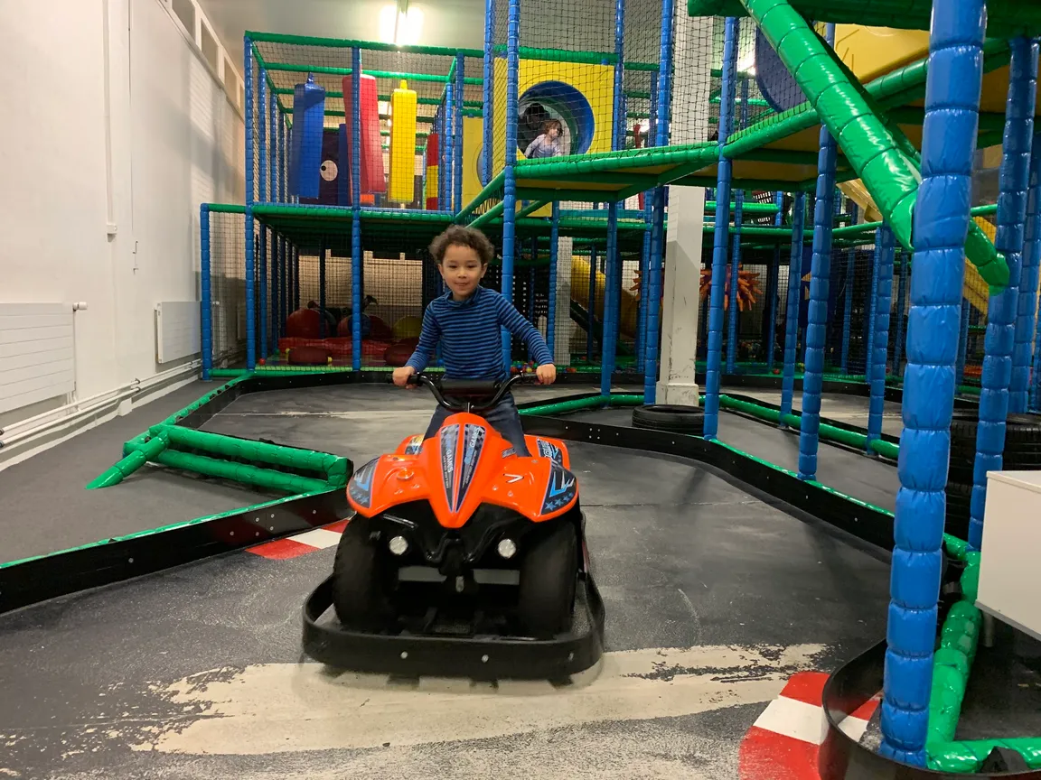 Indoor-Spielplatz Fägnäscht