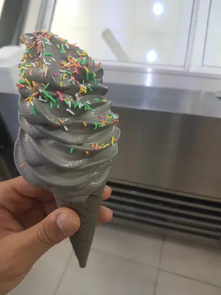 shahr e raz ice ceram shop