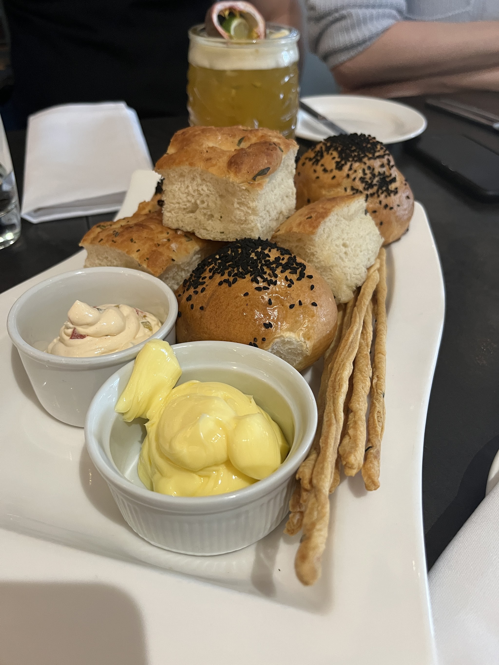 Signatures Restaurant | Hopsa
