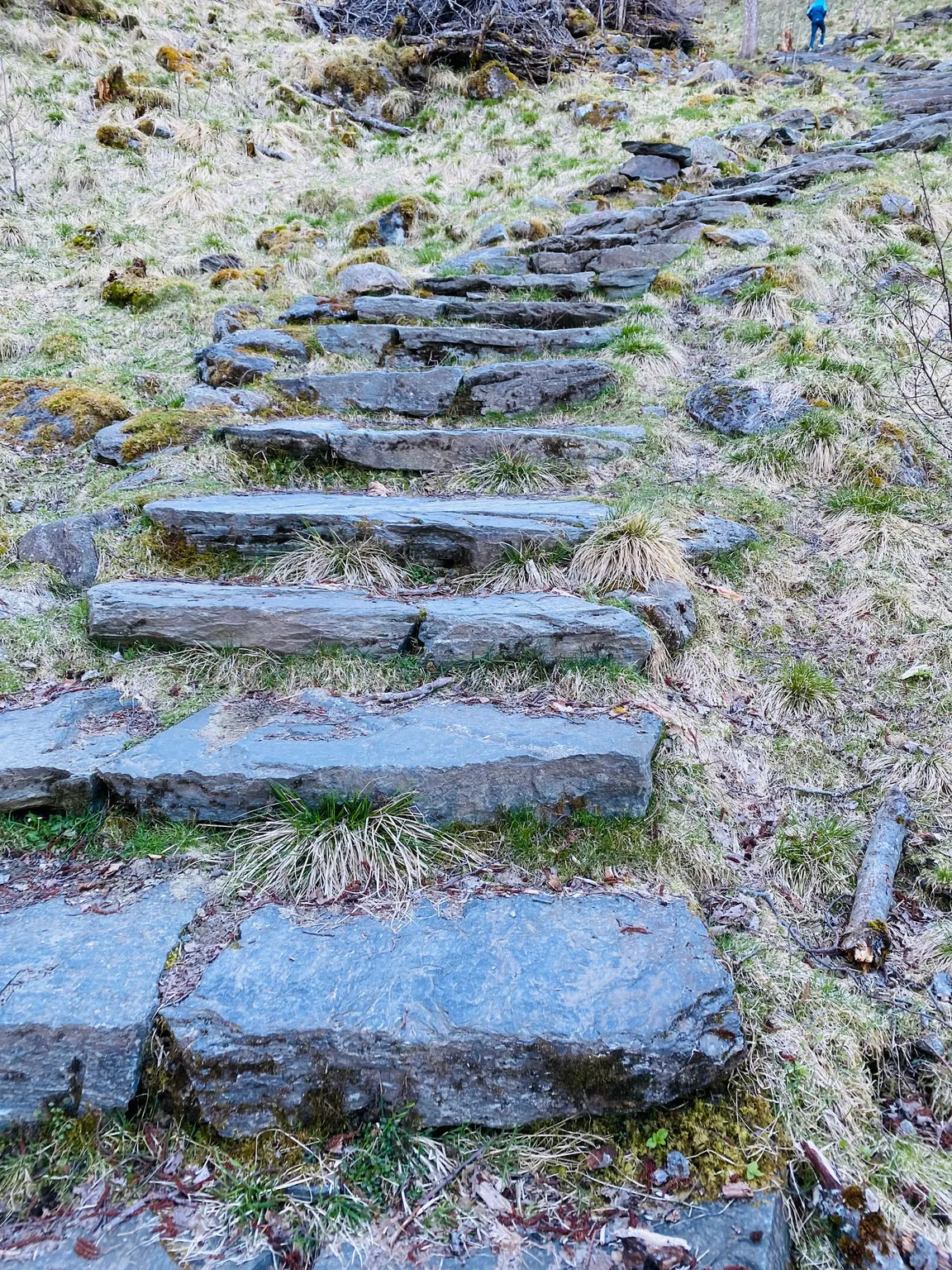 Brekkefossen Trailhead