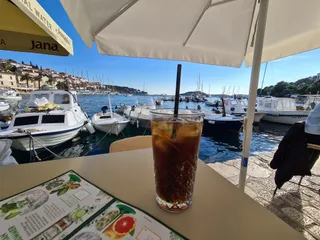 Aloha Bar Hvar
