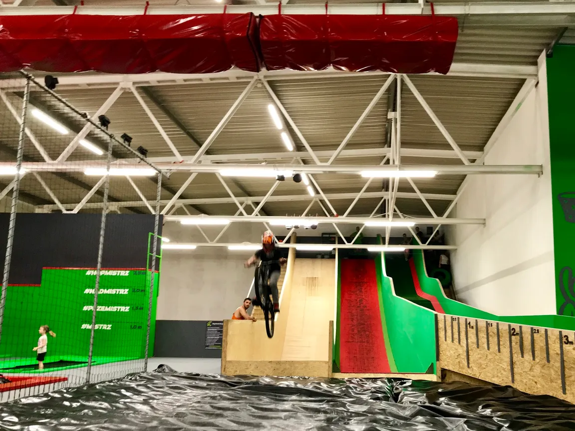 GOjump Park Trampolin Mateczny