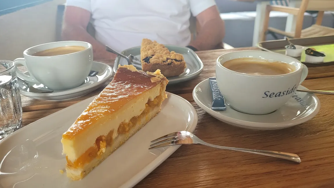 Cafe Bistro Seaside