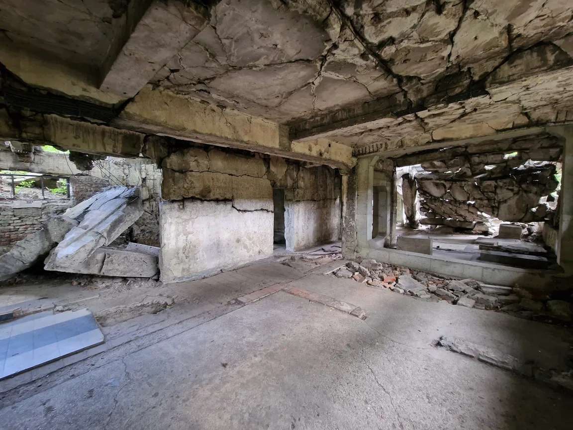 Westerplatte ruiny Nowych Koszar