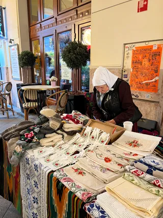 Gozsdu Weekend Market