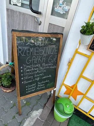Słodkie centrum - Lody Włoskie i Rzemieślnicze, Kawa, Gofry