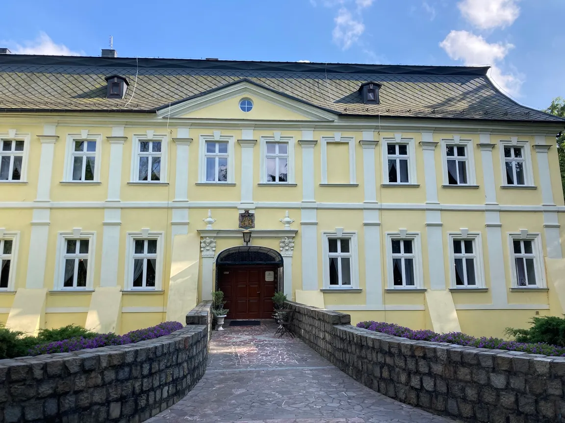 Zamek Chałupki | Hotel & Restaurant