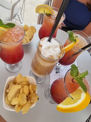 Azalea Dalmacija Bar