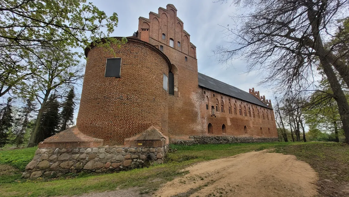Zamek krzyżacki w Barcianach