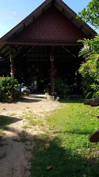 Friendly Koh Jum