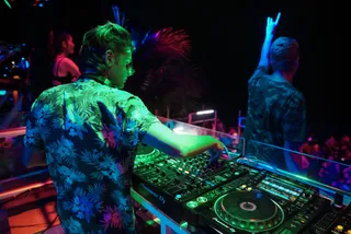 ARKbar beach club
