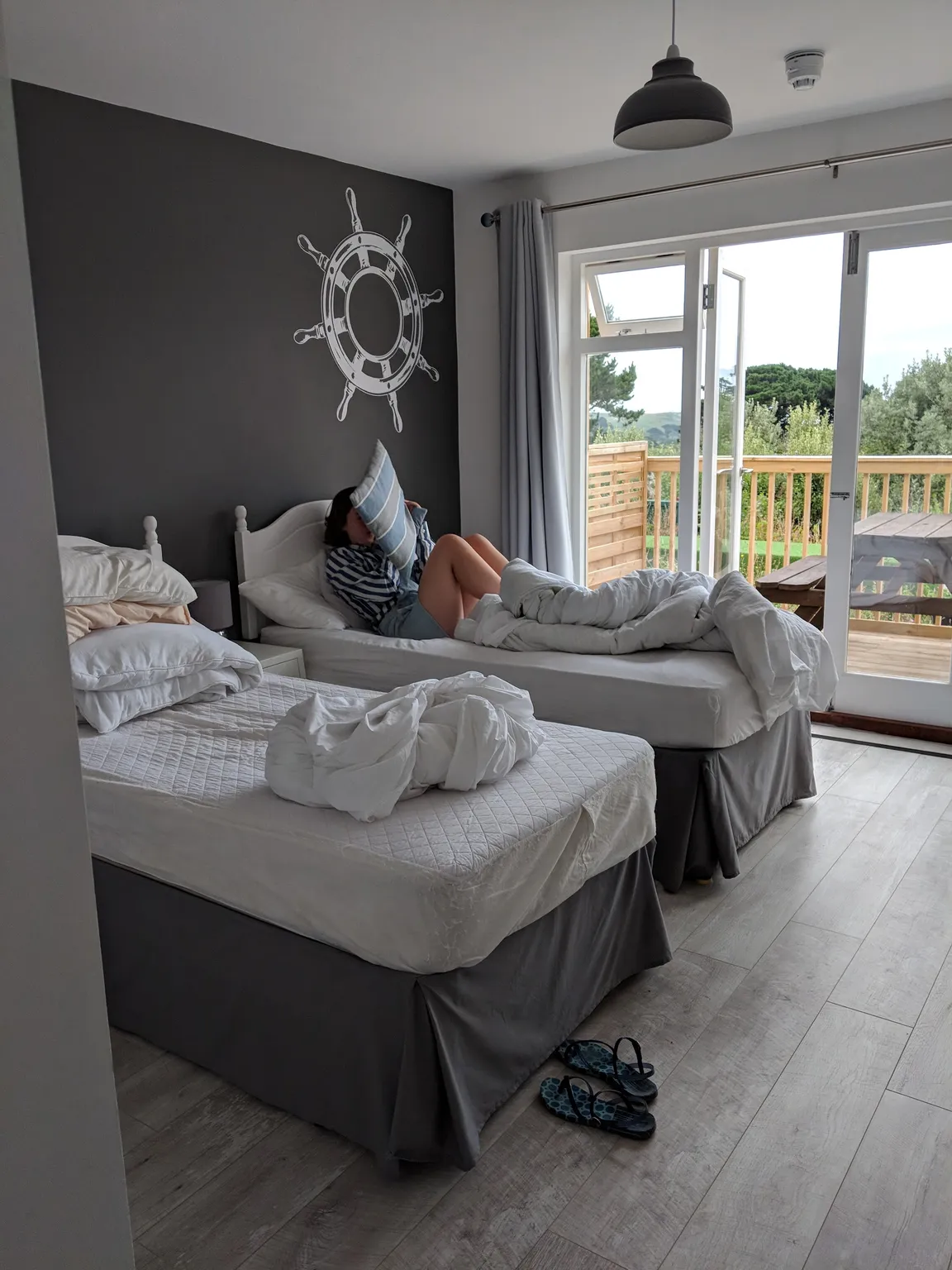 Longstone Lodge and Cafe