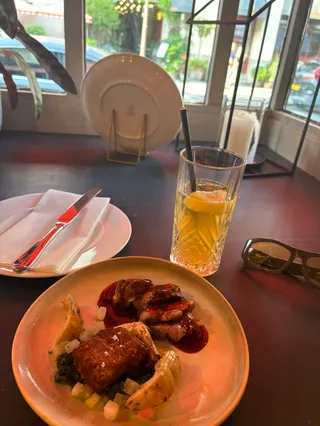 Opera Tavern