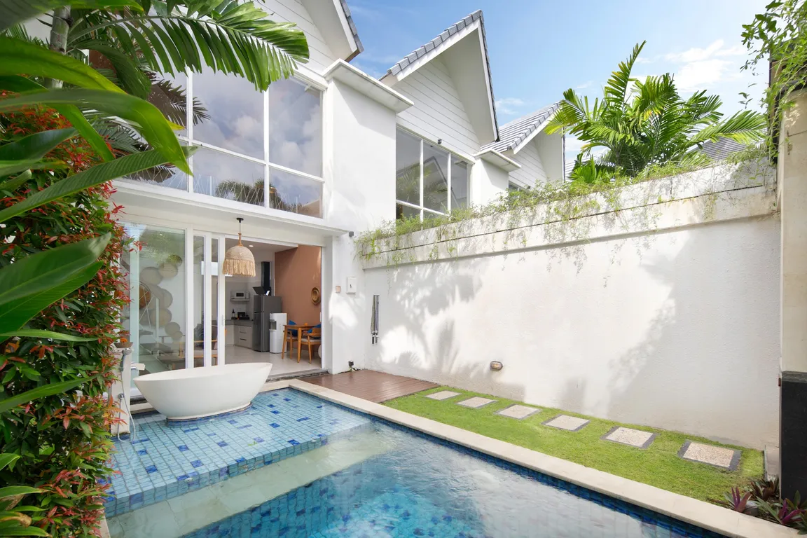 Aeera Villa by iNi Vie Hospitality - A Romantic Vibes In Canggu