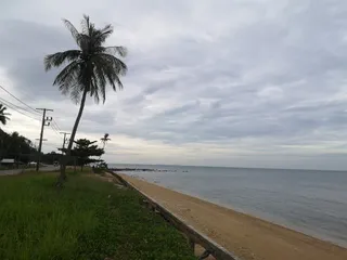 Klong Khong Beach
