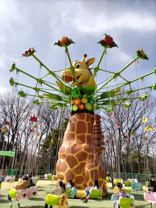 東山動植物園の遊園地