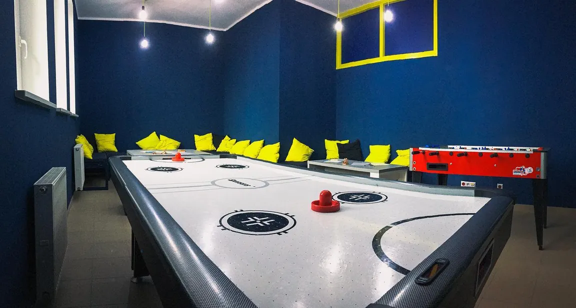 LOGIC GAMES - Laserowy Paintball / Laser Tag, Pokoje zagadek / Escape Room, Wirtualna rzeczywistość / VR Białystok