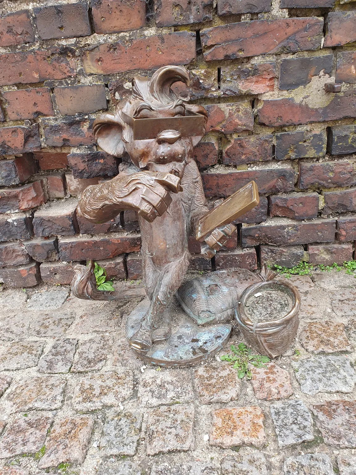 Lew Hewelion – Władca mórz