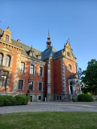 Pałac w Pławniowicach