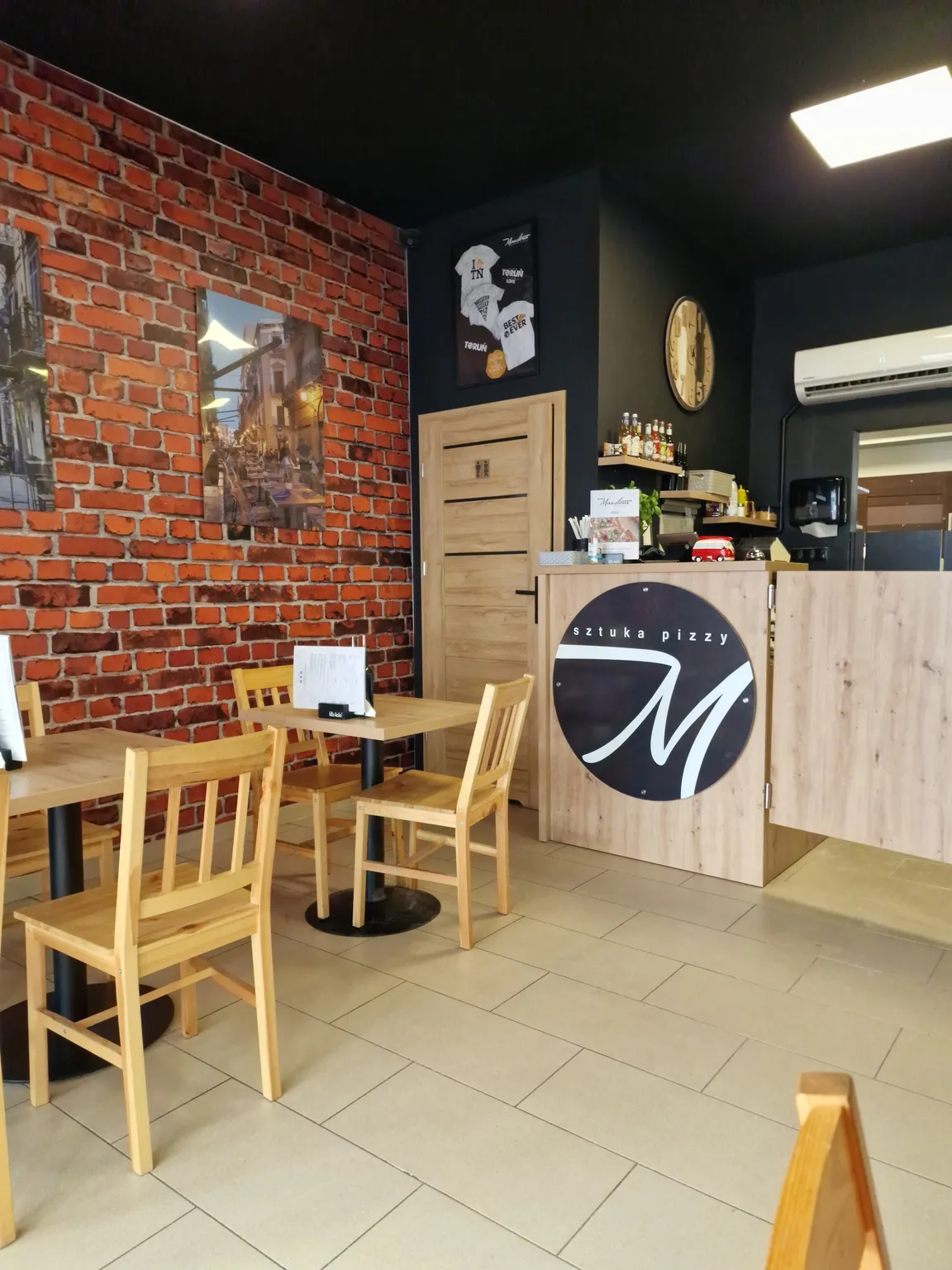 Maestria sztuka pizzy - pizza włoska - pizzeria Toruń