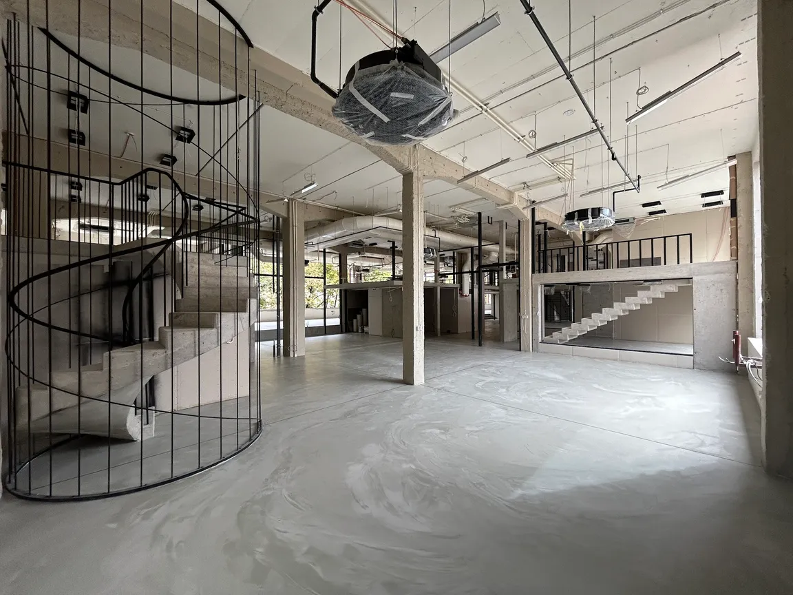 Puzl CowOrKing Budapest