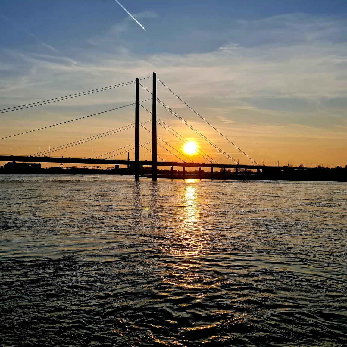 Rheinuferpromenade Düsseldorf