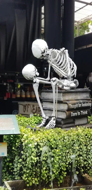Kid Mai Death Awareness Cafe