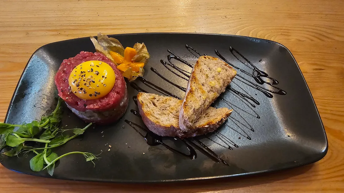 Steakhouse EVIL Poznań