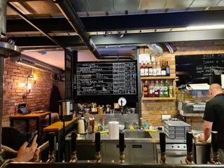 Drugie Dno Ochota - Pizza Pub