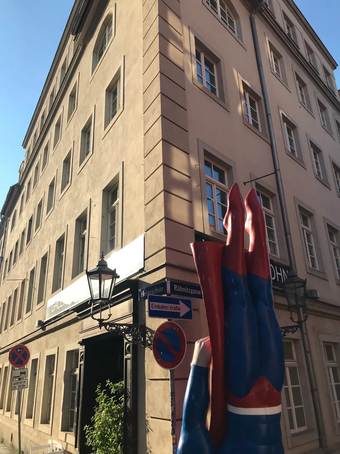 GALERIE HOLGER JOHN