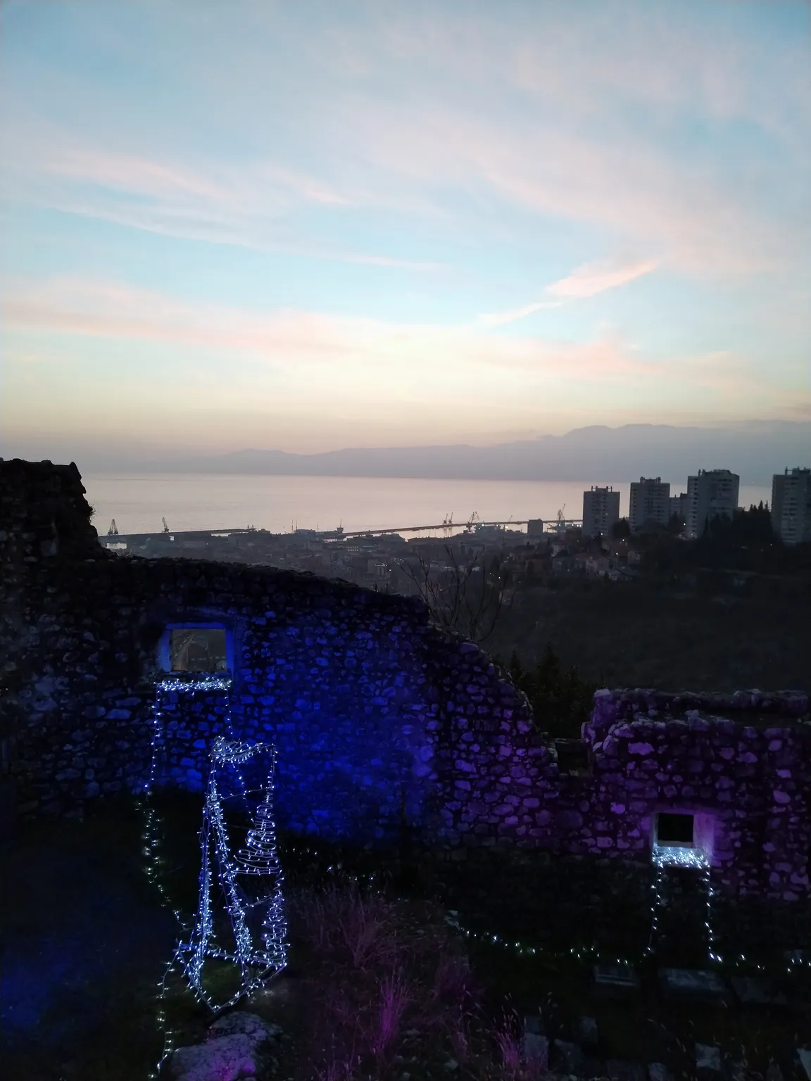 Advent Trsat