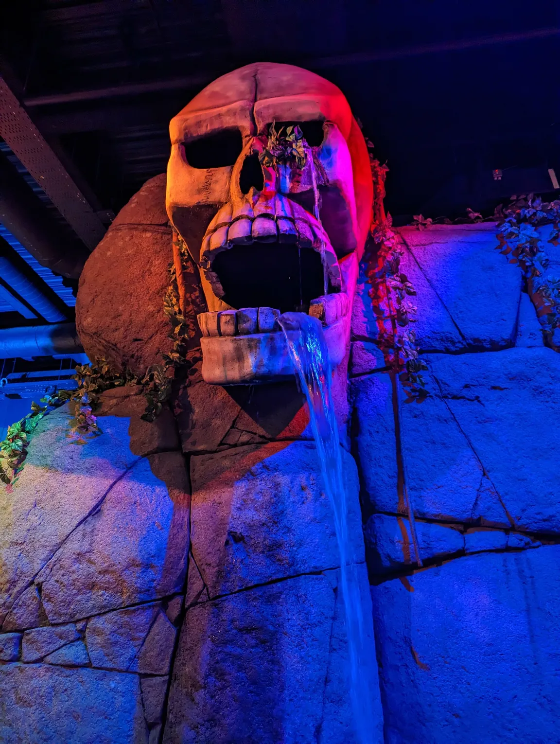 Volcano Falls Adventure Golf, Fountain Park