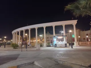Fountain EL Mercato
